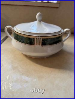 107-Piece Nikko Crown Jewel Fine China Set Service for 16 + Serving Pieces