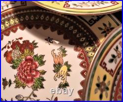 10 IMPERIAL YELLOW chinese porcelain famille rose gold plate insect bug dinner