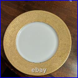 10 elegant gold encrusted rim Fine China 10 3/4 diameter Czechoslovakia 2021tg