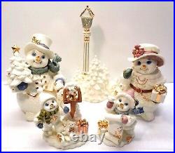 2001 Grandeur Noel Collector's Porcelain 5pc Snowman Family Set White Gold Decor