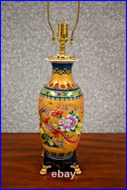 32 High End Chinese Porcelain Jingdezhen Vase Lamp Golden Phoenix