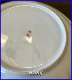 36 Pc Kutani China Japan HP Mountain Scene Gold White Dinner Set