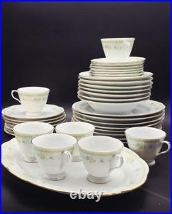 38 Pcs PORCELAIN FINE CHINA GOLD RIM OVAL PLATE DINNERWARE Vintage Excellent Co
