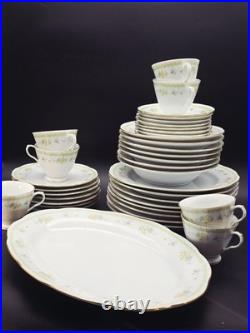 38 Pcs PORCELAIN FINE CHINA GOLD RIM OVAL PLATE DINNERWARE Vintage Excellent Co