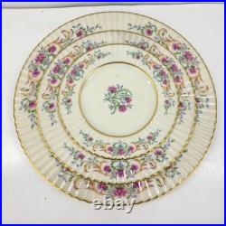 53 Pieces Lenox Cinderella V308 Fluted Edge Gold Trim Service For 8