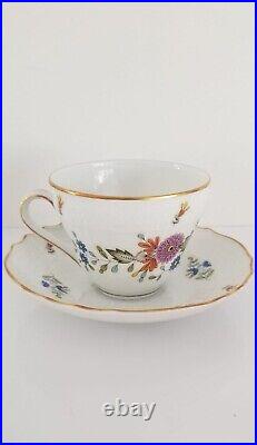 6 Hutchenreuther Dresden Bellevue Cups Saucers Flowers Gold Trim