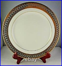 6 Royal Gallery San Marco China Dinner Plates Pewter & Gold Design White Body