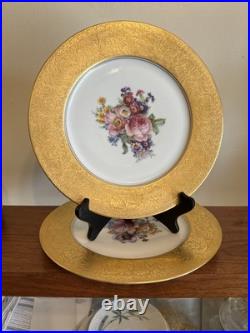 8 Turn-Teplitz Porcelain-Union 10 3/4 Gold Encrusted Dinner Plates 1921-27 8 Turn-Teplitz Porcelain-Union 10 3/4 Gold Encrusted Dinner Plates 1921-27