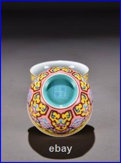 A Pair Chinese Pastel Porcelain Hand Painted Ruyi Pattern Gilded Cup 16061