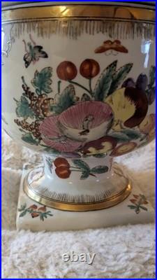 Antique 19th C. Chinese ExportFamille Rose Porcelain Soup Tureen Lidded Gold Gilt