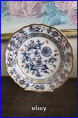 Antique Meissen Germany Blue Onion Red Gold 9 Plate