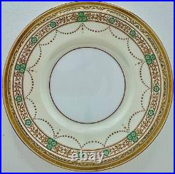 Antique Minton Set of Gilded Dinner and Salad Plates, 22-Karat gold, Tiffany