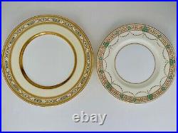 Antique Minton Set of Gilded Dinner and Salad Plates, 22-Karat gold, Tiffany