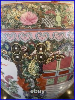 Antique Porcelain 16 FR Medallion FB wRose Gold Qianlong Seal 2 Av
