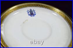 Antique Porcelain Gold Rimmed Plate Cauldon China England Collectible. G26-312