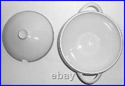 Arzberg Porcelain China 9573 Gray Band withGold Large Soup Tureen withLid