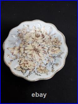 Bavarie Germany Fine Porcelain 24k T. G. P. Golden Rose 6 Tea Cups and Saucers