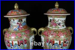 Beautiful chinese gilded rose medallion porcelain a pair pots