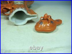 Beautiful chinese porcelain gilded rose medallion of teapot
