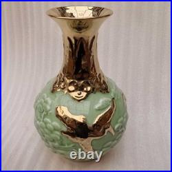 China Old Porcelain green glazed Gold color relief pine crane patterned vase