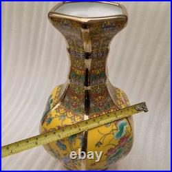 China Old Porcelain yellow Enamel Golden hexagonal flower and bird pattern Vase
