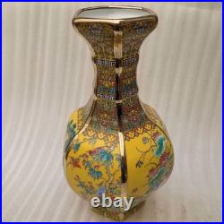 China Old Porcelain yellow Enamel Golden hexagonal flower and bird pattern Vase