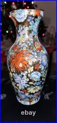China's Last Dynasty Qianlong Qing Famille Rose Golden Gilded Vase-Antique-Yl China's Last Dynasty Qianlong Qing Famille Rose Golden Gilded Vase-Antique-Yl