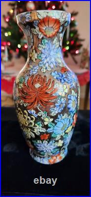 China's Last Dynasty Qianlong Qing Famille Rose Golden Gilded Vase-Antique-Yl China's Last Dynasty Qianlong Qing Famille Rose Golden Gilded Vase-Antique-Yl