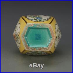 Chinese Antique Enamel Porcelain Vase Ornated With Birds, Flowers & 24k Gold Gilt