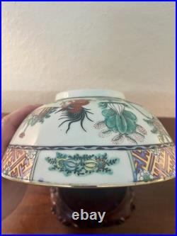 Chinese Guangcai Famile Rose Gilded Rim Roosters Bowl