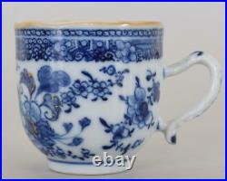 Chinese Porcelain Cup Blue White Flowers with Gold Gilt Circa 1770 Qianlong