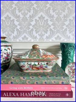 Chinese Rose Medallion Tureen Porcelain Chinoiserie Floral Gold Gilt Chinese Rose Medallion Tureen Porcelain Chinoiserie Floral Gold Gilt