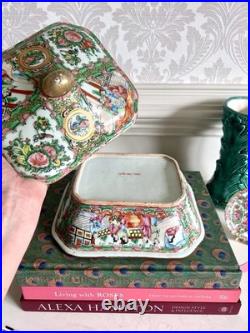 Chinese Rose Medallion Tureen Porcelain Chinoiserie Floral Gold Gilt Chinese Rose Medallion Tureen Porcelain Chinoiserie Floral Gold Gilt