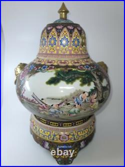 Collectible Chinese Famille Rose & Gold Gilted Porcelain Statue