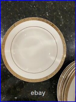 Command Performance Gold china set