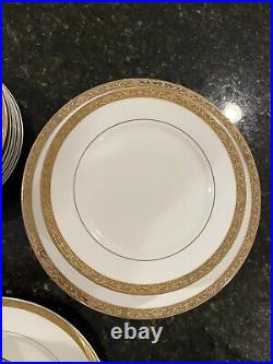 Command Performance Gold china set