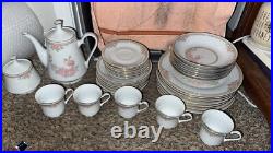 Crown Vintage Ming Fine China Cristina 1392 37 Piece Set Gold Trimming Porcelain