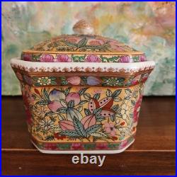 FABULOUS Vintage Porcelain Rose Canton Lidded Box with Acorn Finial Reds/Golds