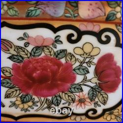 FABULOUS Vintage Porcelain Rose Canton Lidded Box with Acorn Finial Reds/Golds