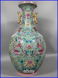 Fine Chinese Qing Dynasty Qianlong Porcelain Famille Rose Gilded Vase Z Fine Chinese Qing Dynasty Qianlong Porcelain Famille Rose Gilded Vase Z