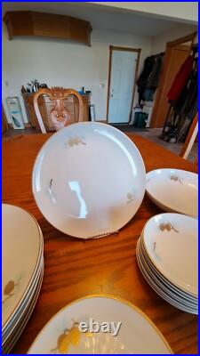 Fukagawa Arita Handpainted 41 Piece Grouping Dinnerware Pine Cone Pattern #904