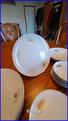 Fukagawa Arita Handpainted 41 Piece Grouping Dinnerware Pine Cone Pattern #904