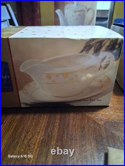 Galaxy Fine Porcelain By Sakura Holiday Dinnerware 14k Gold