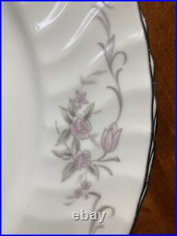 Gold Standard Porcelain China Dinner Plates- set of 4 Floral Pattern Silver Rim