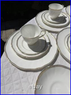 HUGE 76 Piece Lot Set Wedgwood Crown Gold 24k Dinnerware China Settings Plates