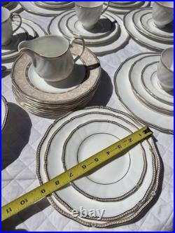 HUGE 76 Piece Lot Set Wedgwood Crown Gold 24k Dinnerware China Settings Plates