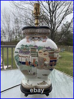 Hand painted Chinese Porcelain China Oklahoma Importing American Flag Lamp