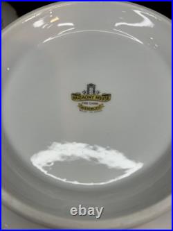 Harmony House Wembley Fine China Dinnerware 24k Finish Gold Trim Set 45 Pieces