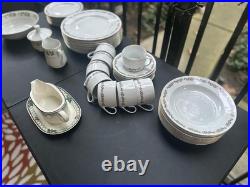 Hutschenreuther Bavaria Laurel Gold Rim Fine China 45 Piece Set