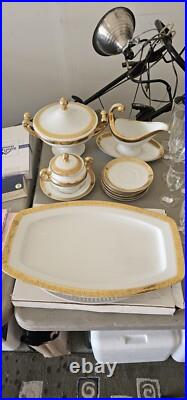 Hutschenreuther china set vintage